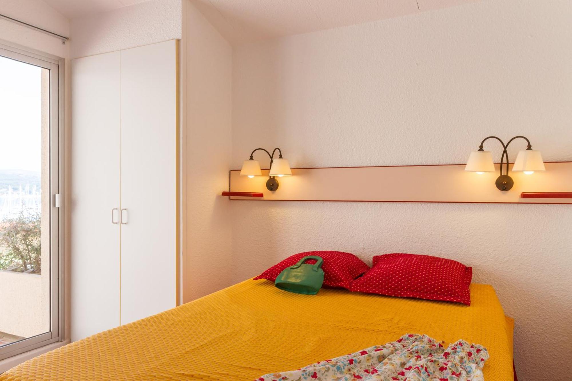 Residence Pierre & Vacances Bandol Port Экстерьер фото