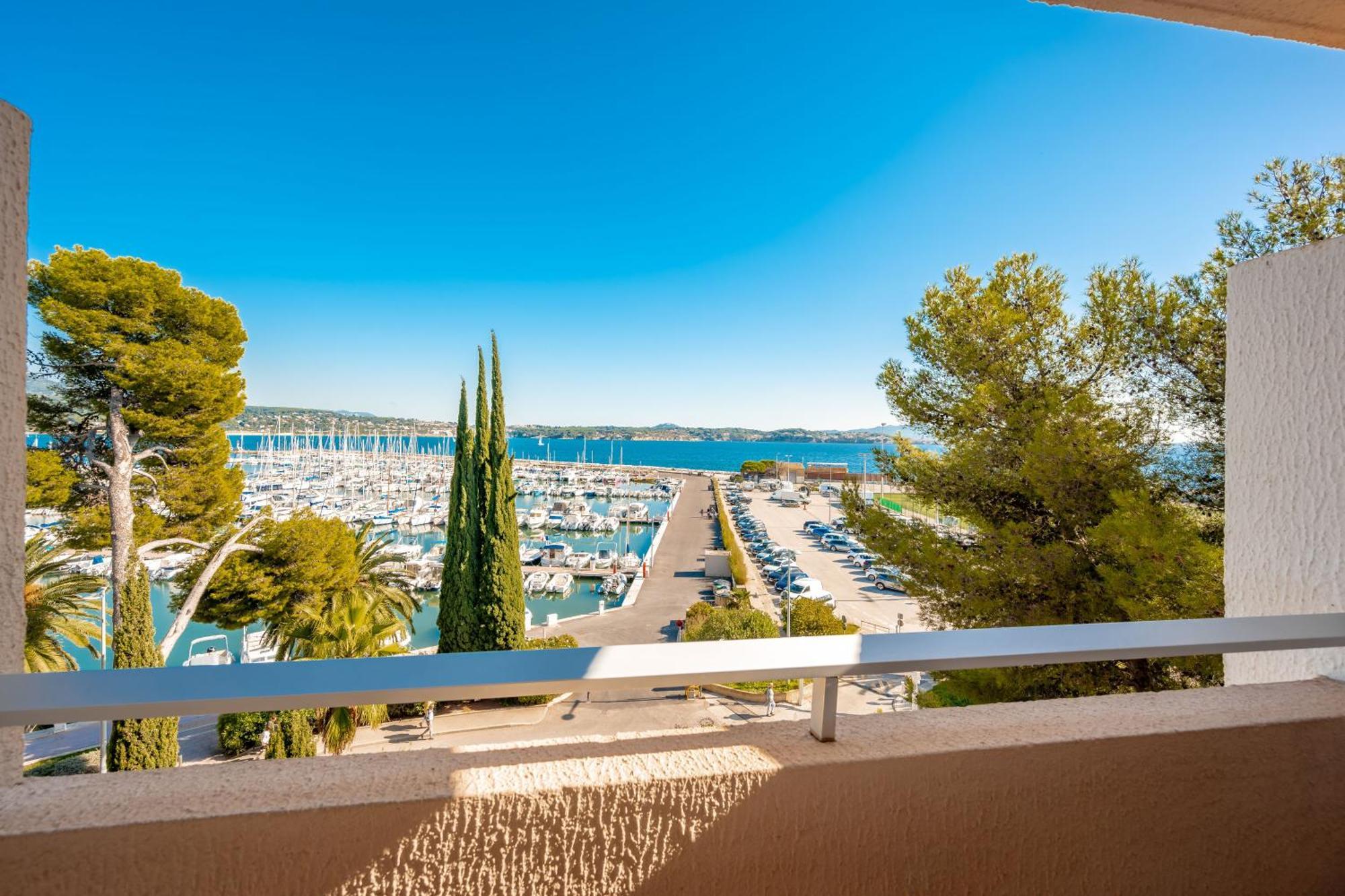 Residence Pierre & Vacances Bandol Port Экстерьер фото