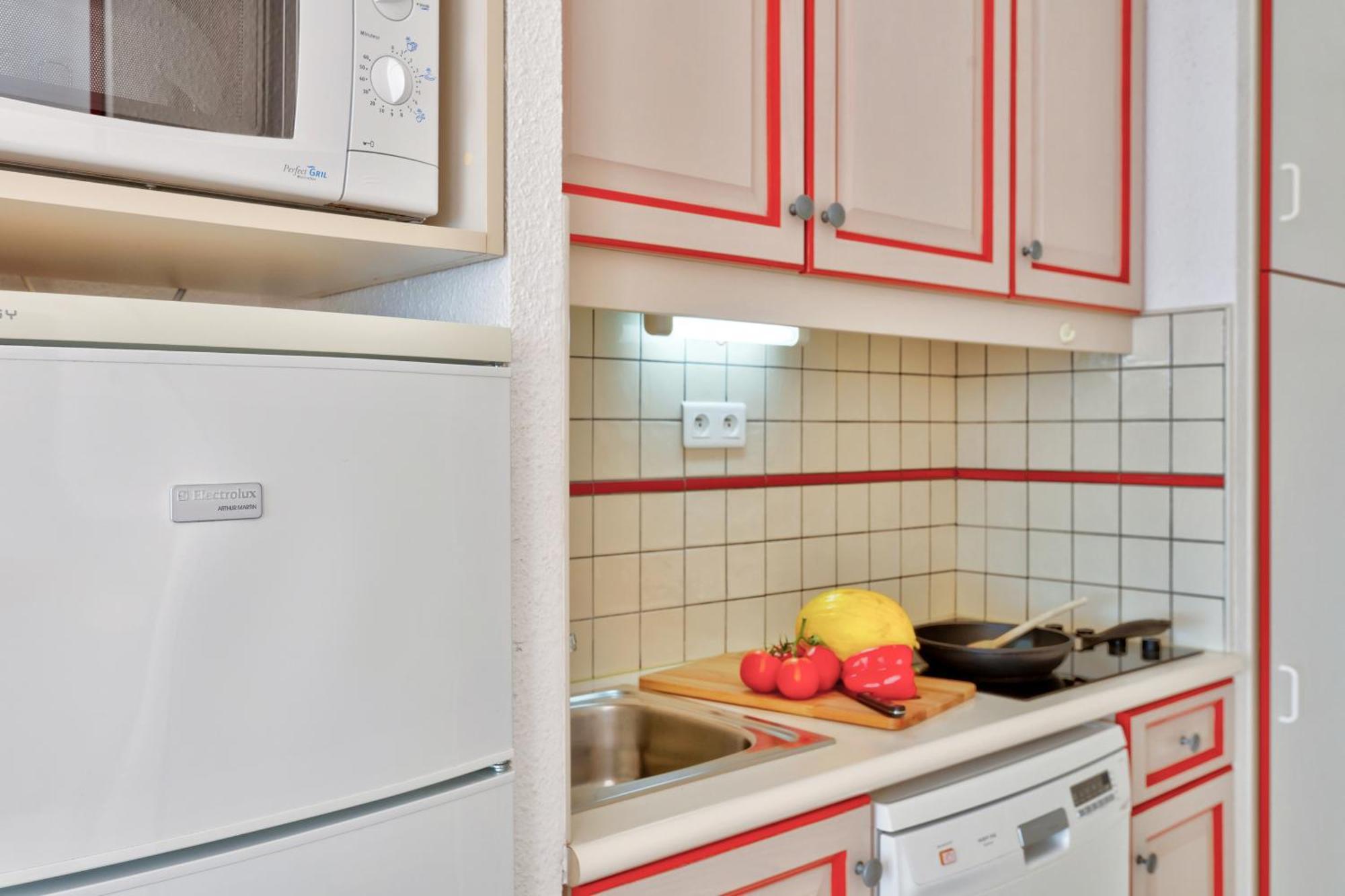 Residence Pierre & Vacances Bandol Port Экстерьер фото