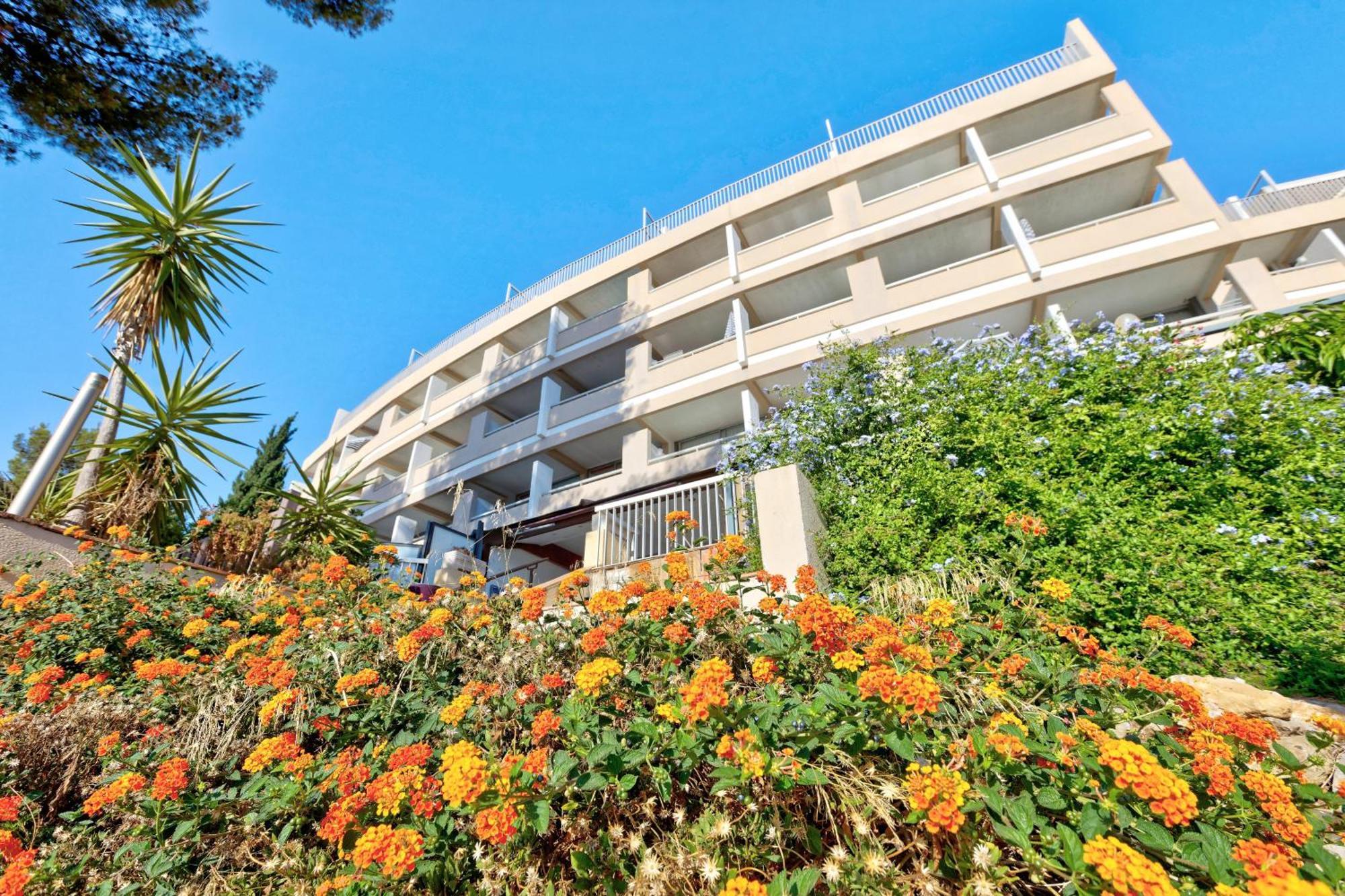 Residence Pierre & Vacances Bandol Port Экстерьер фото
