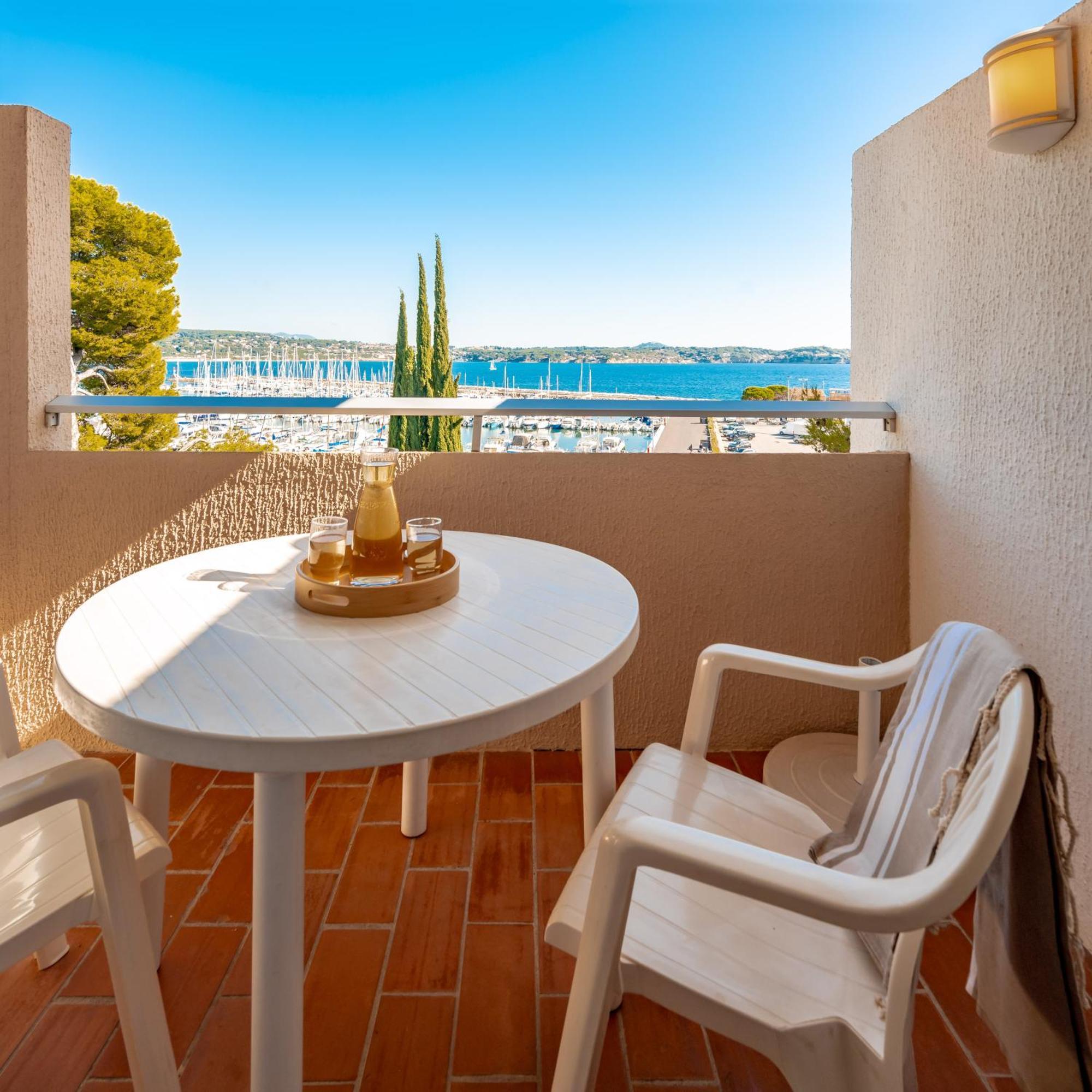 Residence Pierre & Vacances Bandol Port Экстерьер фото